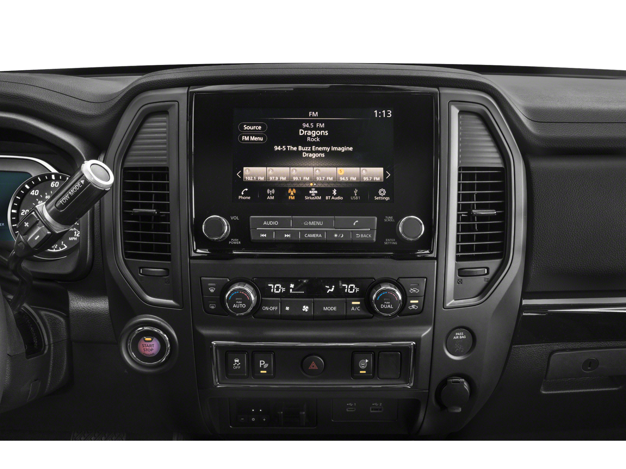 2023 Nissan TITAN Crew Cab SV 4x4