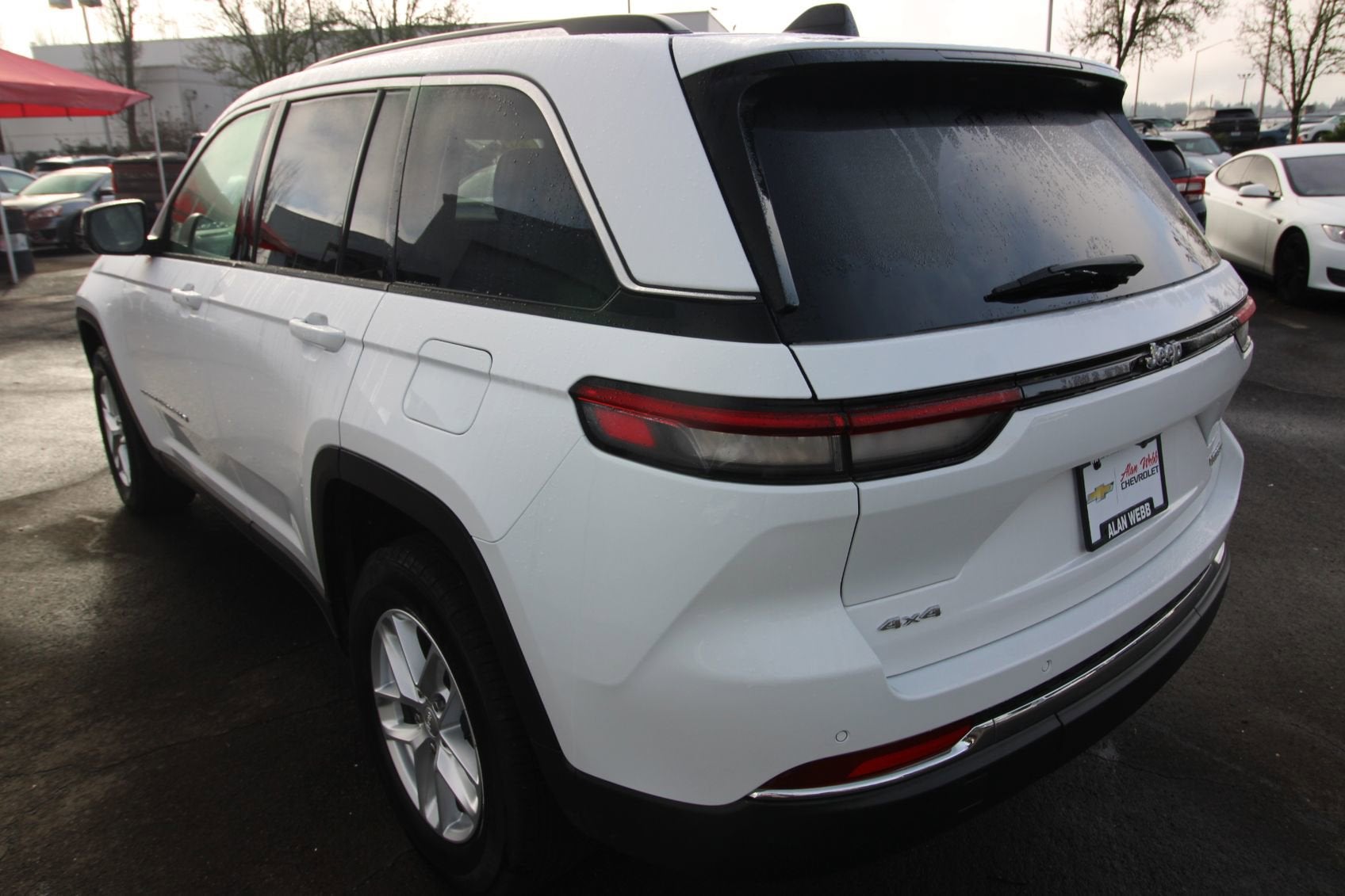 2023 Jeep Grand Cherokee Laredo