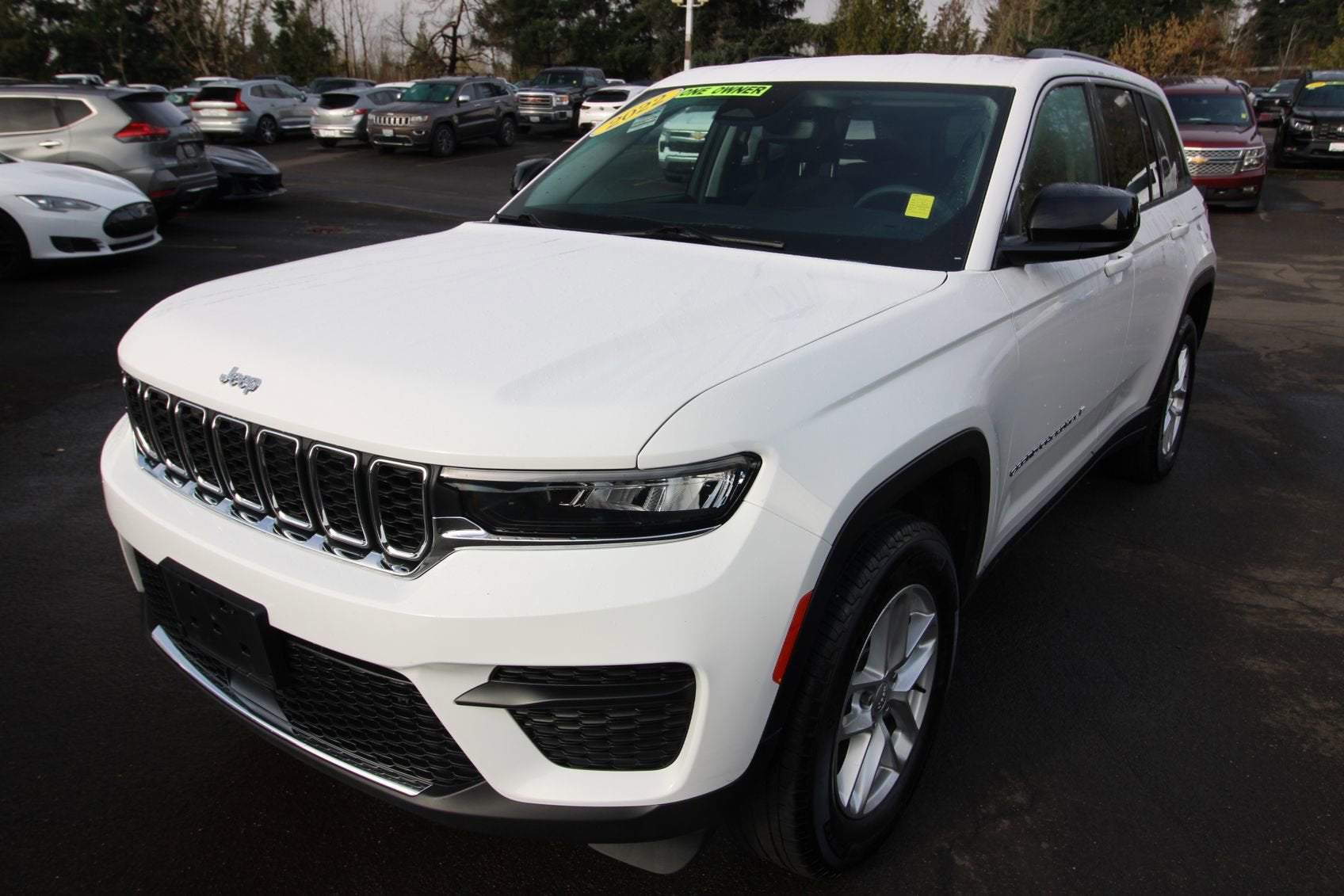 2023 Jeep Grand Cherokee Laredo