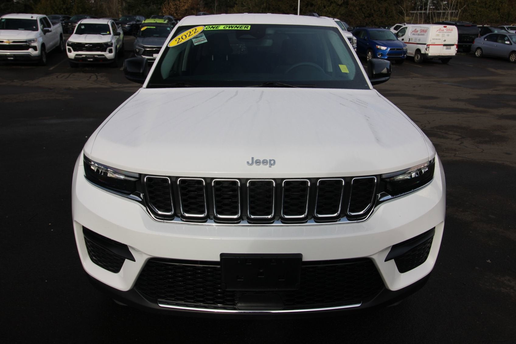 2023 Jeep Grand Cherokee Laredo