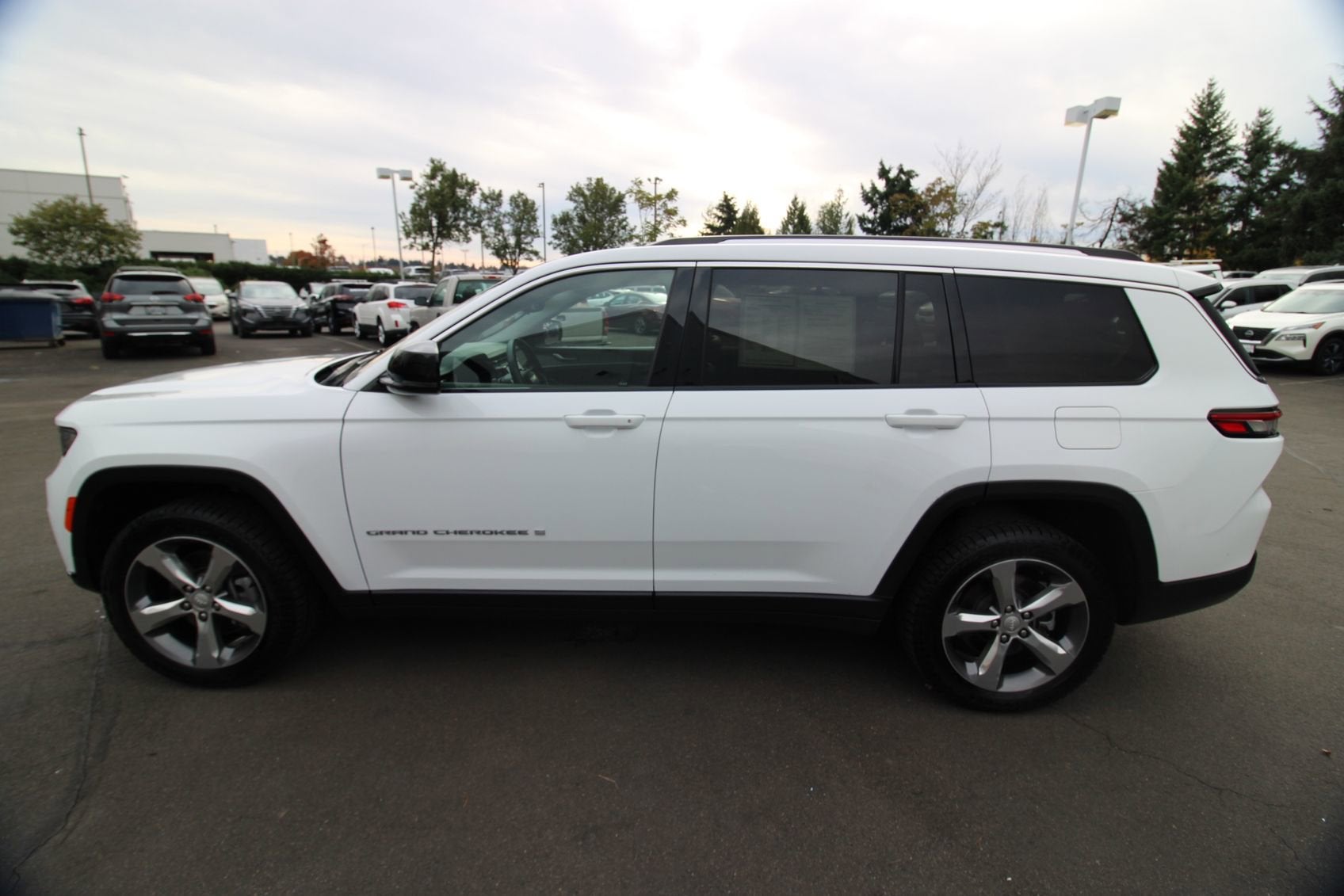 2022 Jeep Grand Cherokee L Limited
