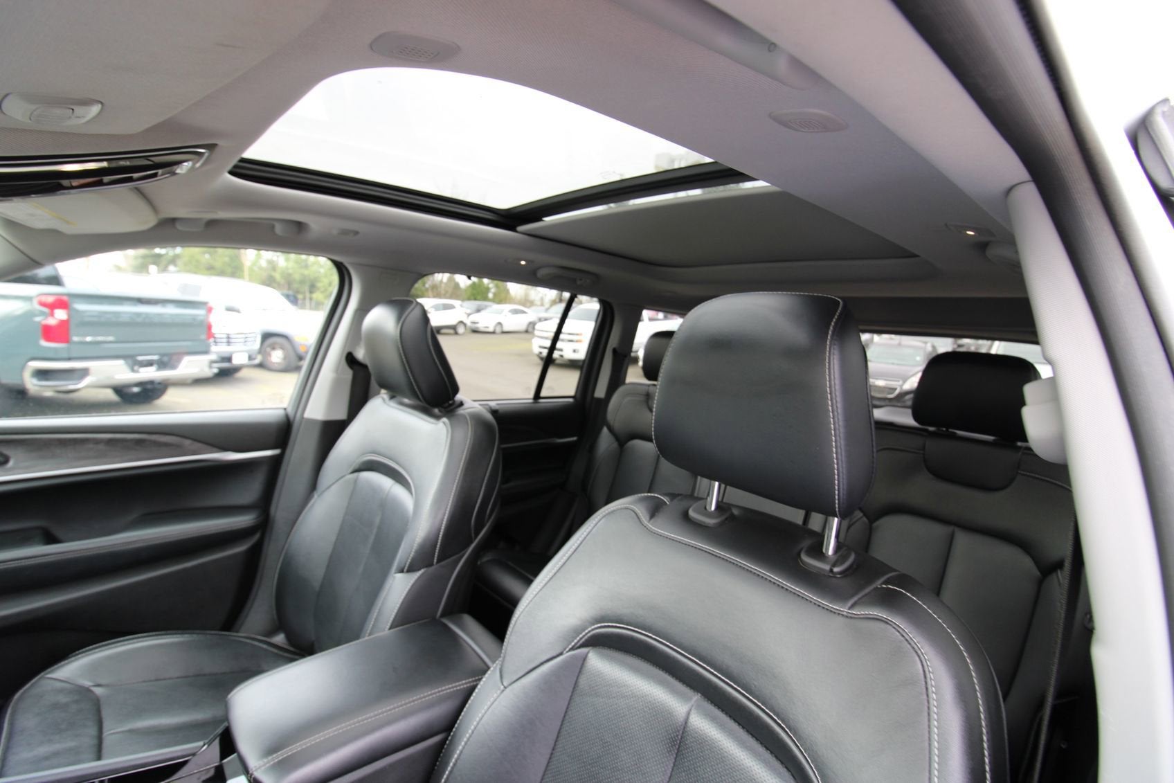 2022 Jeep Grand Cherokee 4xe BASE