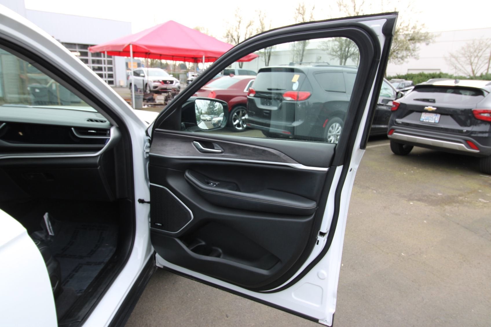 2022 Jeep Grand Cherokee 4xe BASE