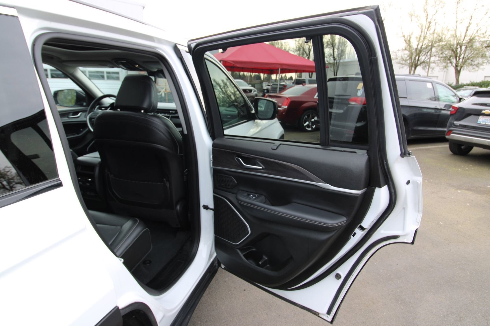 2022 Jeep Grand Cherokee 4xe BASE