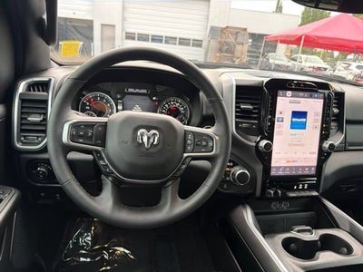 2025 RAM 1500 Big Horn Crew Cab 4x4 5'7" Box