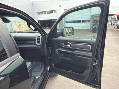 2025 RAM 1500 Big Horn Crew Cab 4x4 5'7" Box