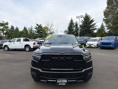 2025 RAM 1500 Big Horn Crew Cab 4x4 5'7" Box