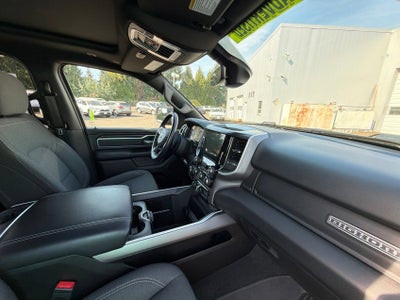 2022 RAM 1500 Big Horn Crew Cab 4x4 5'7" Box