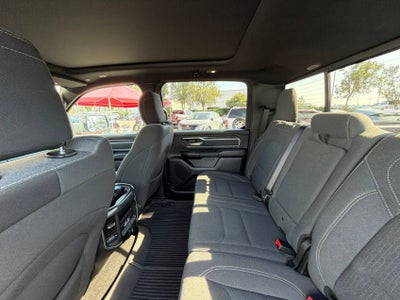 2022 RAM 1500 Big Horn Crew Cab 4x4 5'7" Box