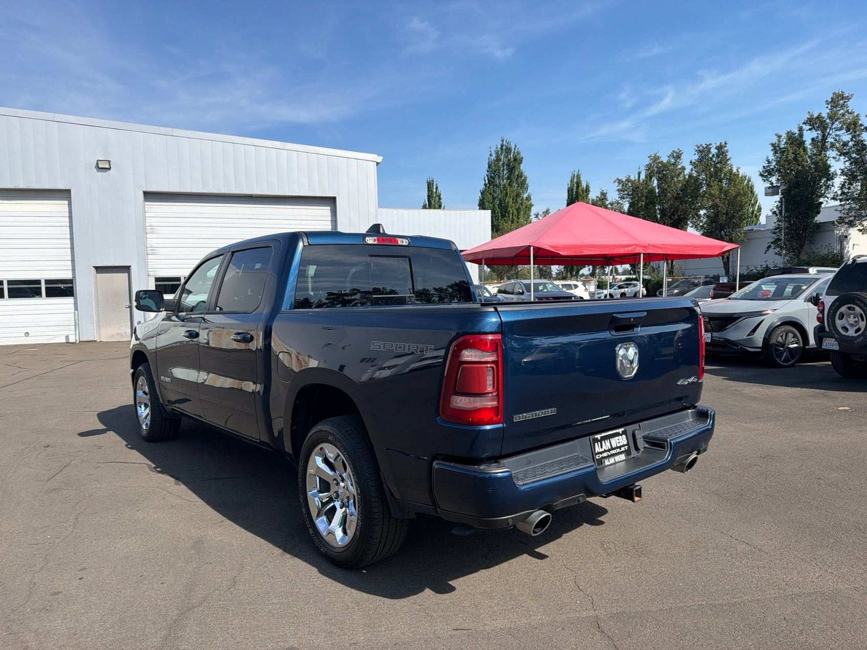 2022 RAM 1500 Big Horn Crew Cab 4x4 5'7" Box