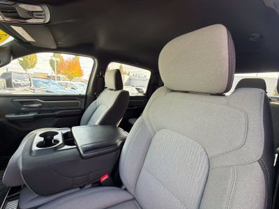 2022 RAM 1500 Big Horn Crew Cab 4x4 6'4" Box