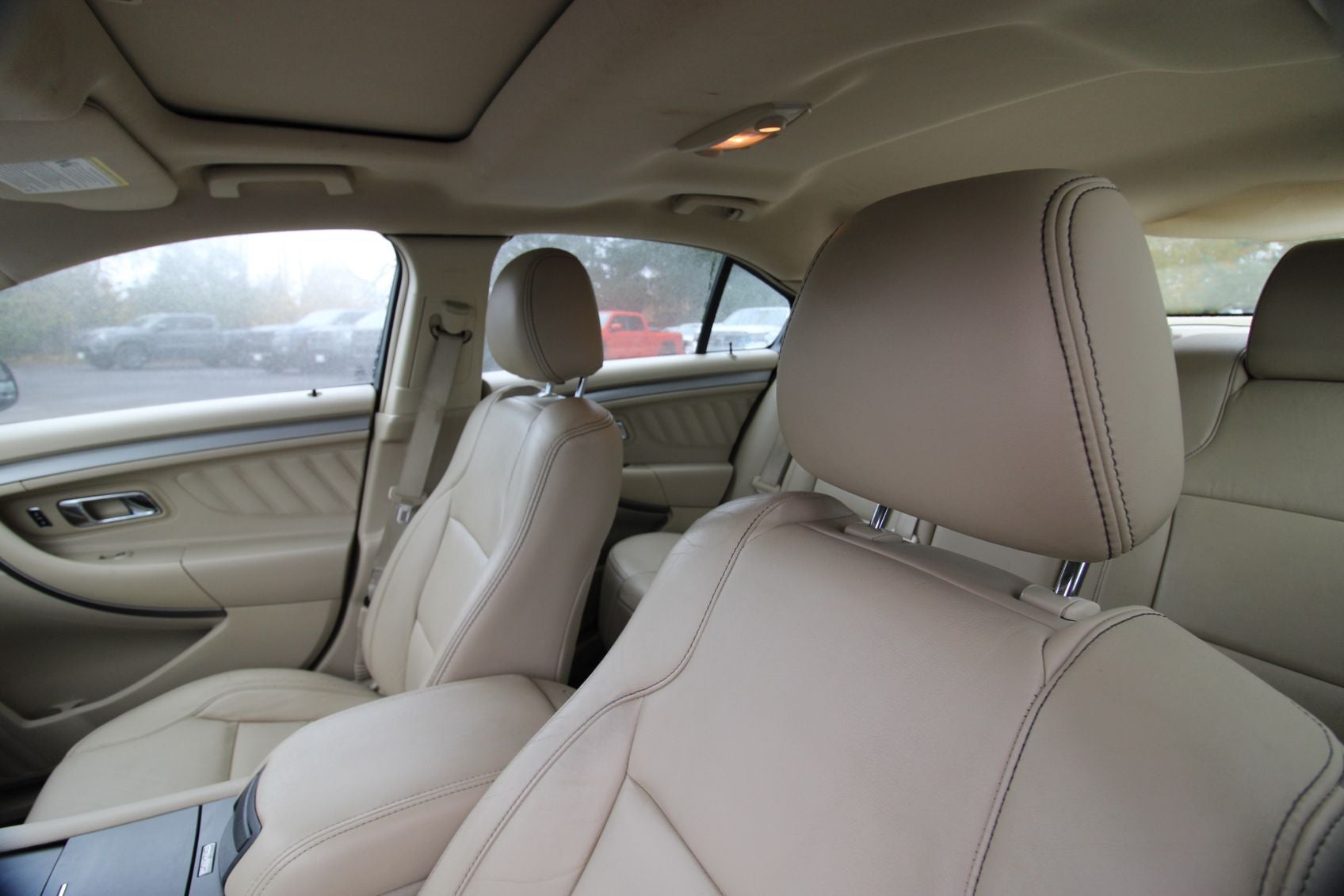 2013 Ford Taurus SEL