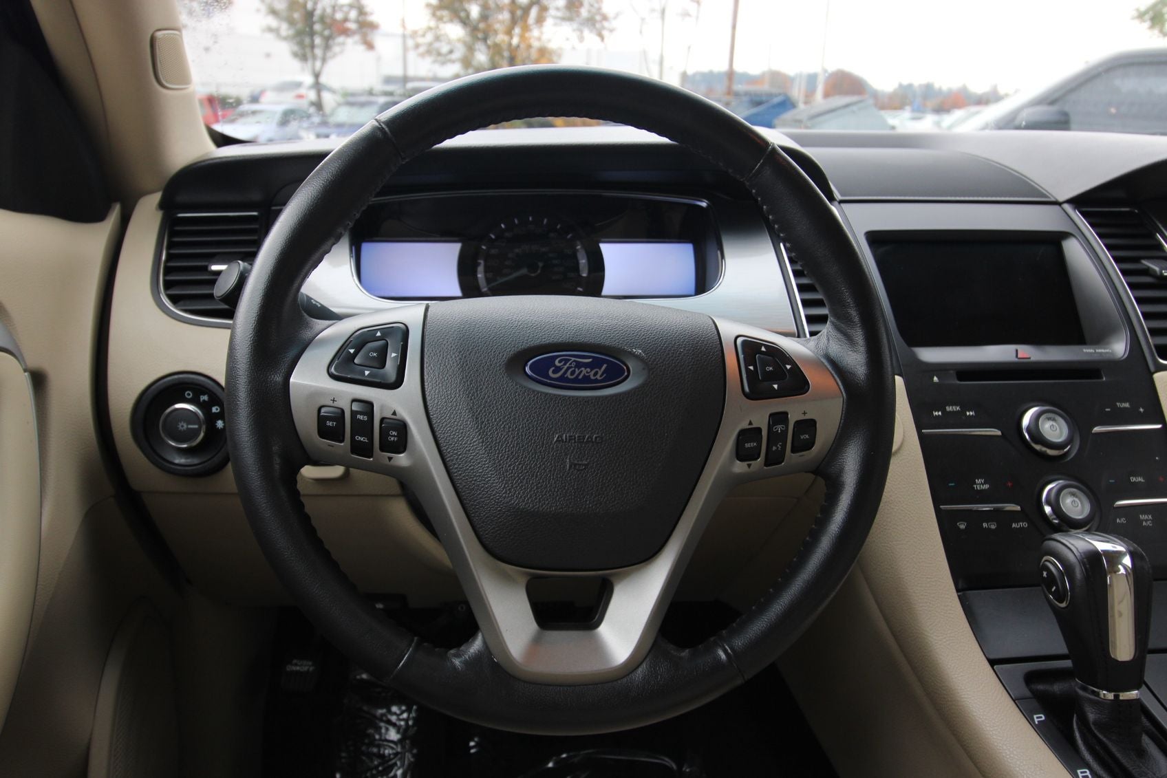 2013 Ford Taurus SEL