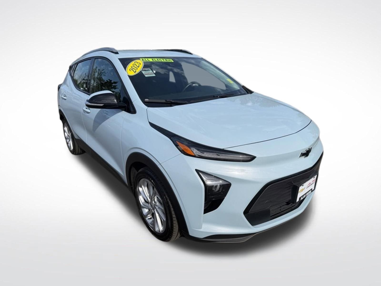 2023 Chevrolet Bolt EUV LT's photo