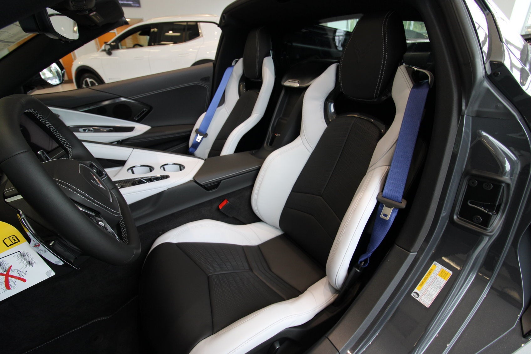 2027 Chevrolet Corvette Grand Sport 2LT