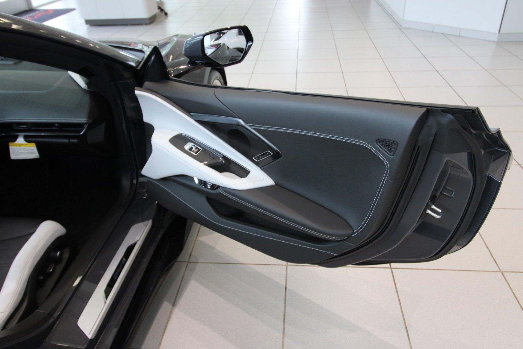 2027 Chevrolet Corvette Grand Sport 2LT