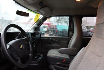2016 Chevrolet Express Passenger 3500 LT