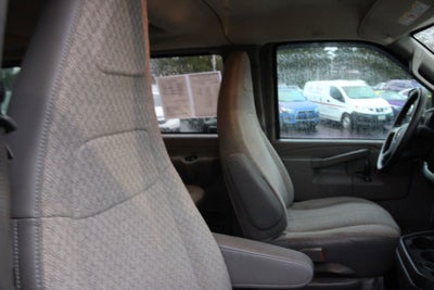 2016 Chevrolet Express Passenger 3500 LT