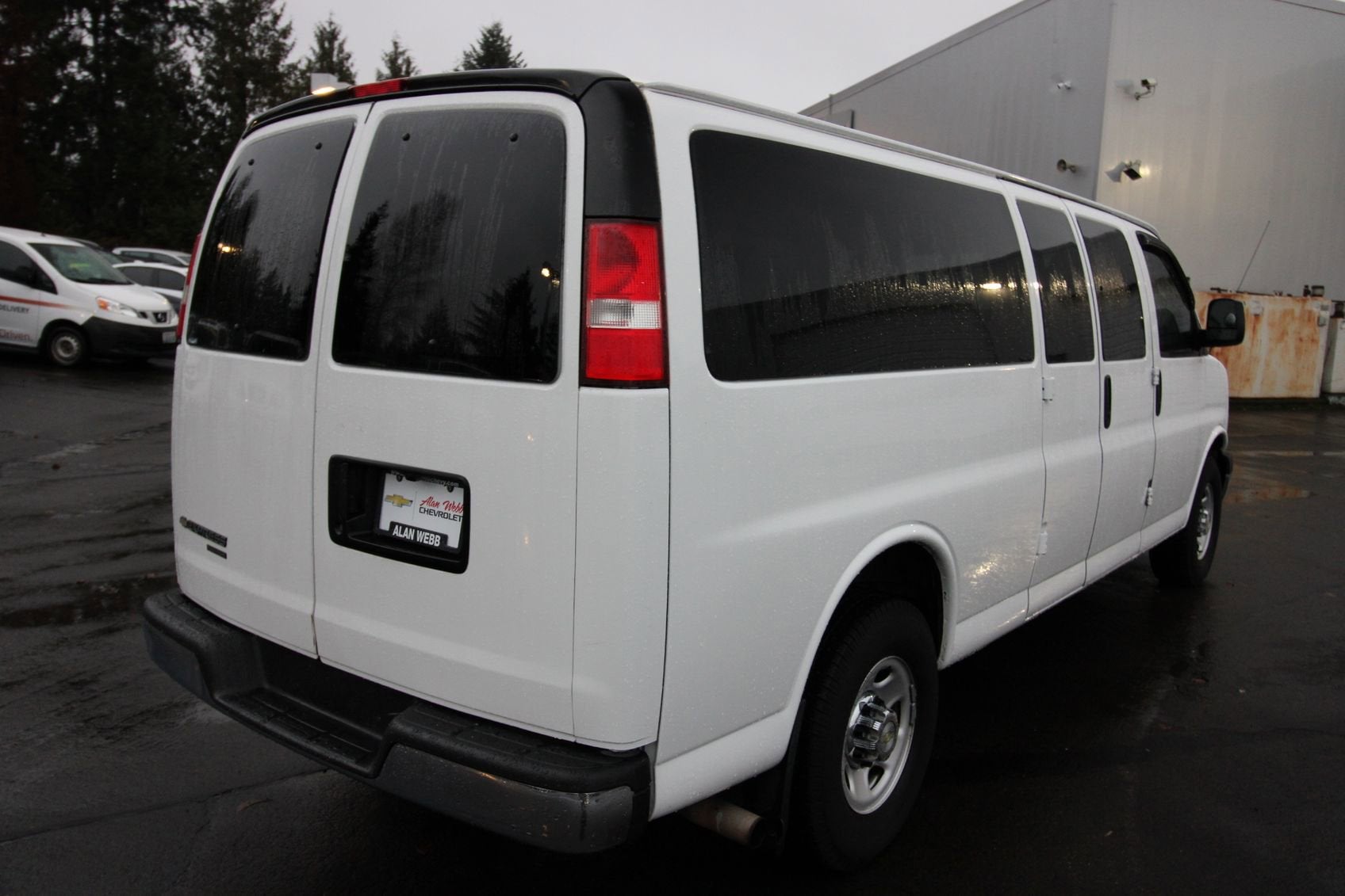2016 Chevrolet Express Passenger 3500 LT