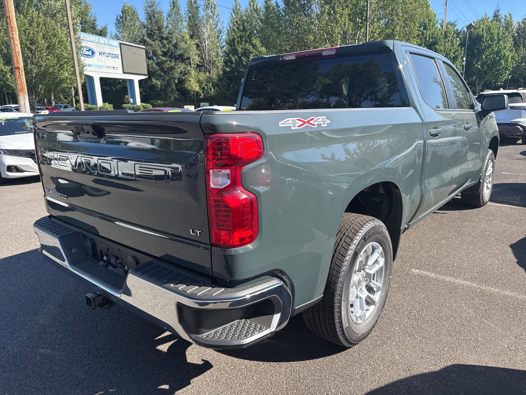 2026 Chevrolet Silverado 1500 LT (2FL)
