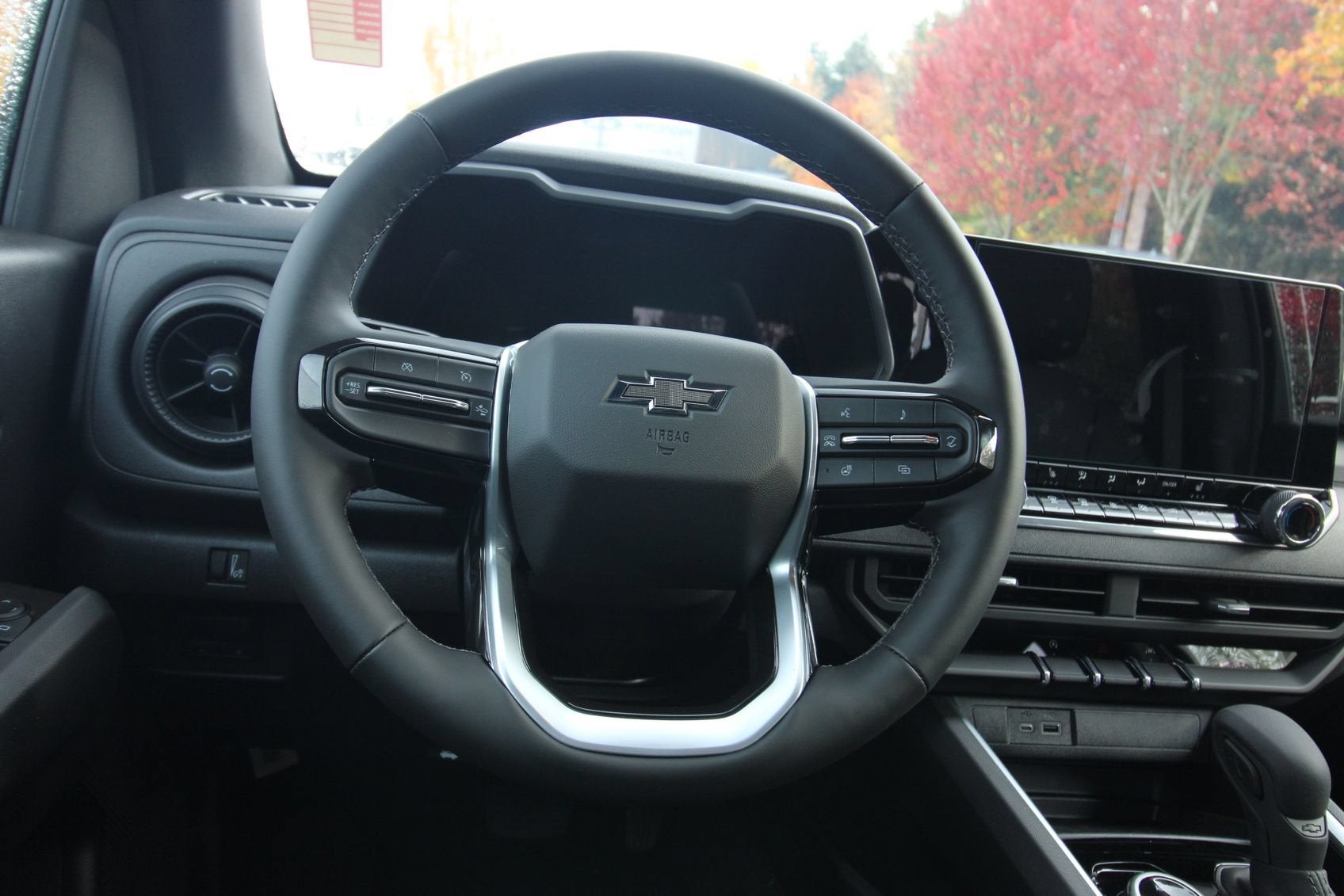 2026 Chevrolet Colorado Trail Boss - Photo 15