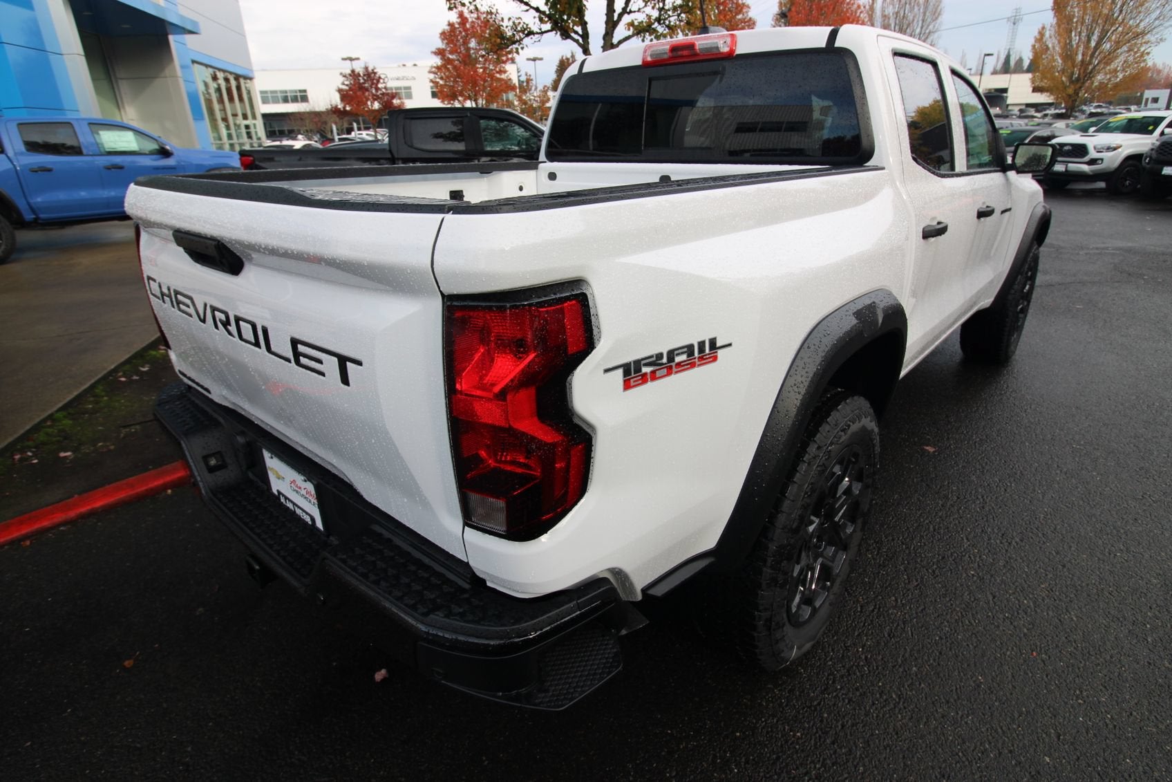 2026 Chevrolet Colorado Trail Boss - Photo 8