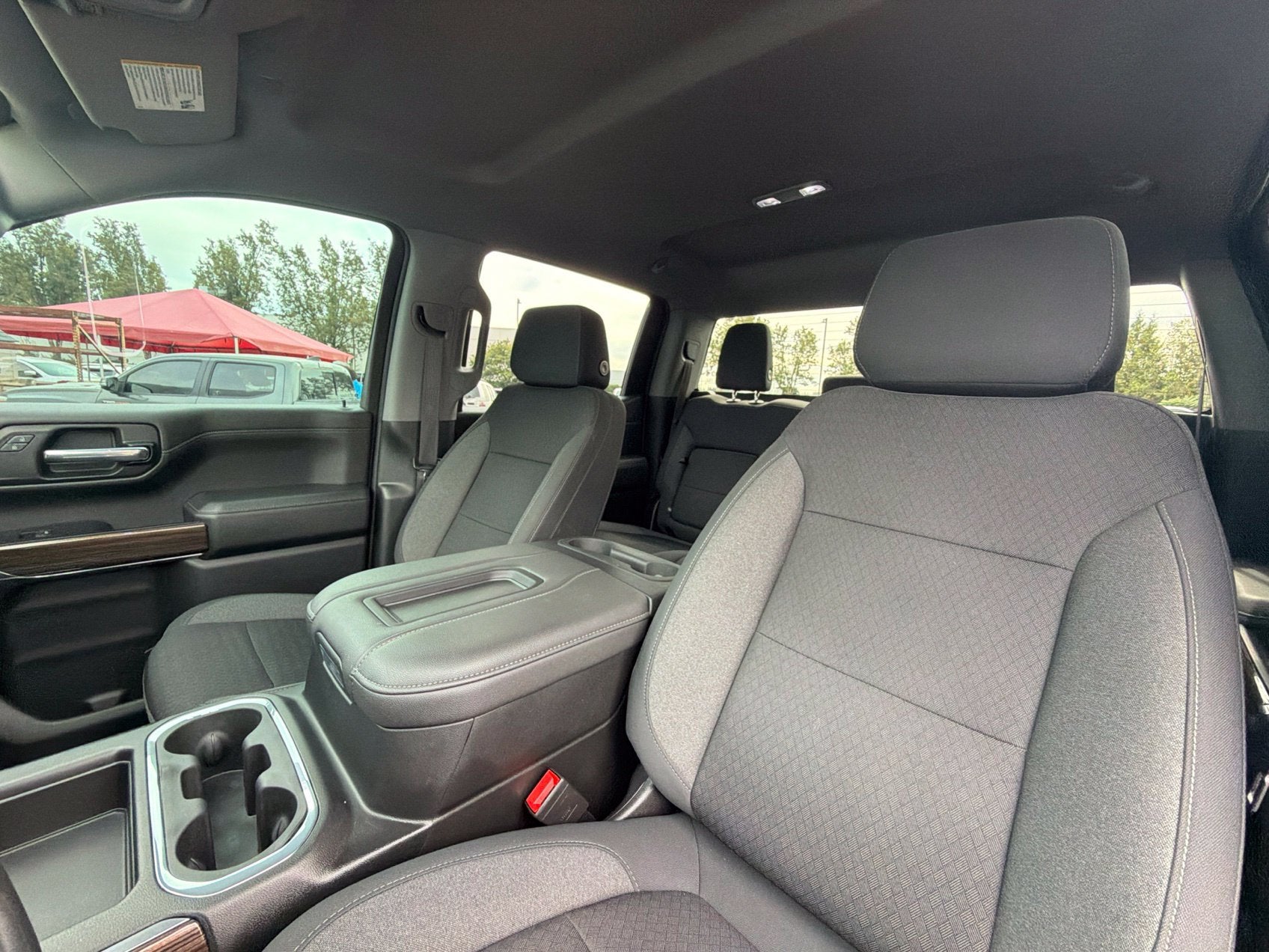 2022 Chevrolet Silverado 1500 Limited LT Trail Boss - Photo 11