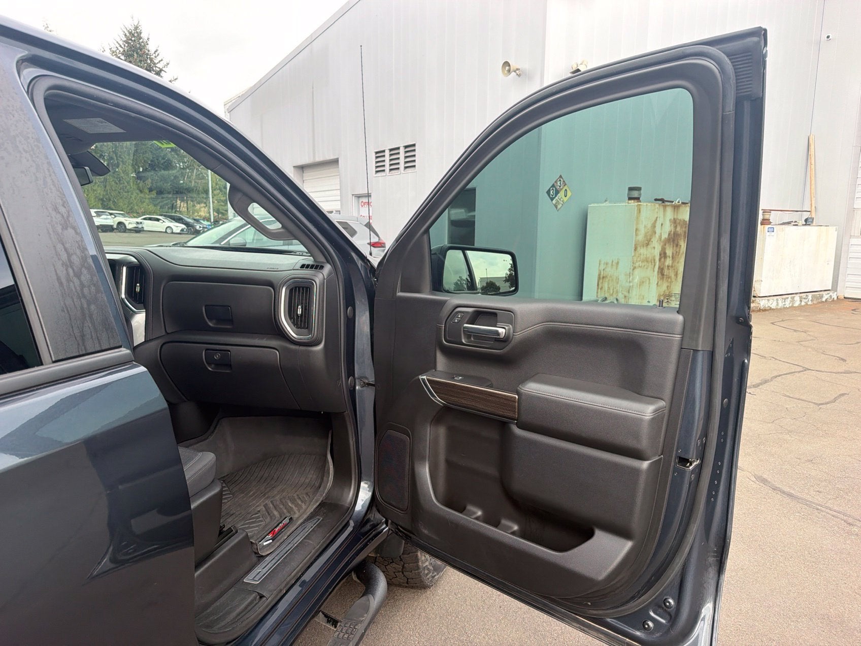 2022 Chevrolet Silverado 1500 Limited LT Trail Boss - Photo 17