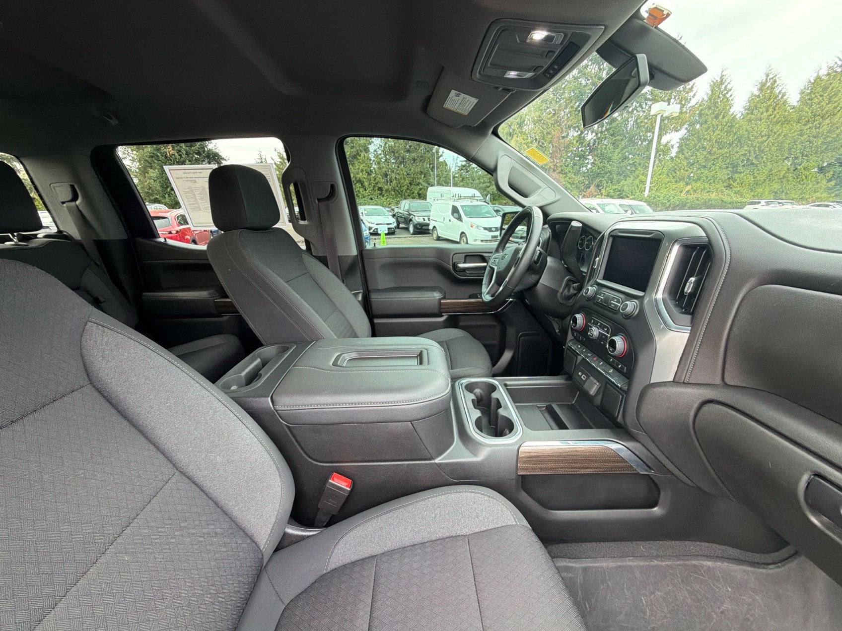 2022 Chevrolet Silverado 1500 Limited LT Trail Boss - Photo 18
