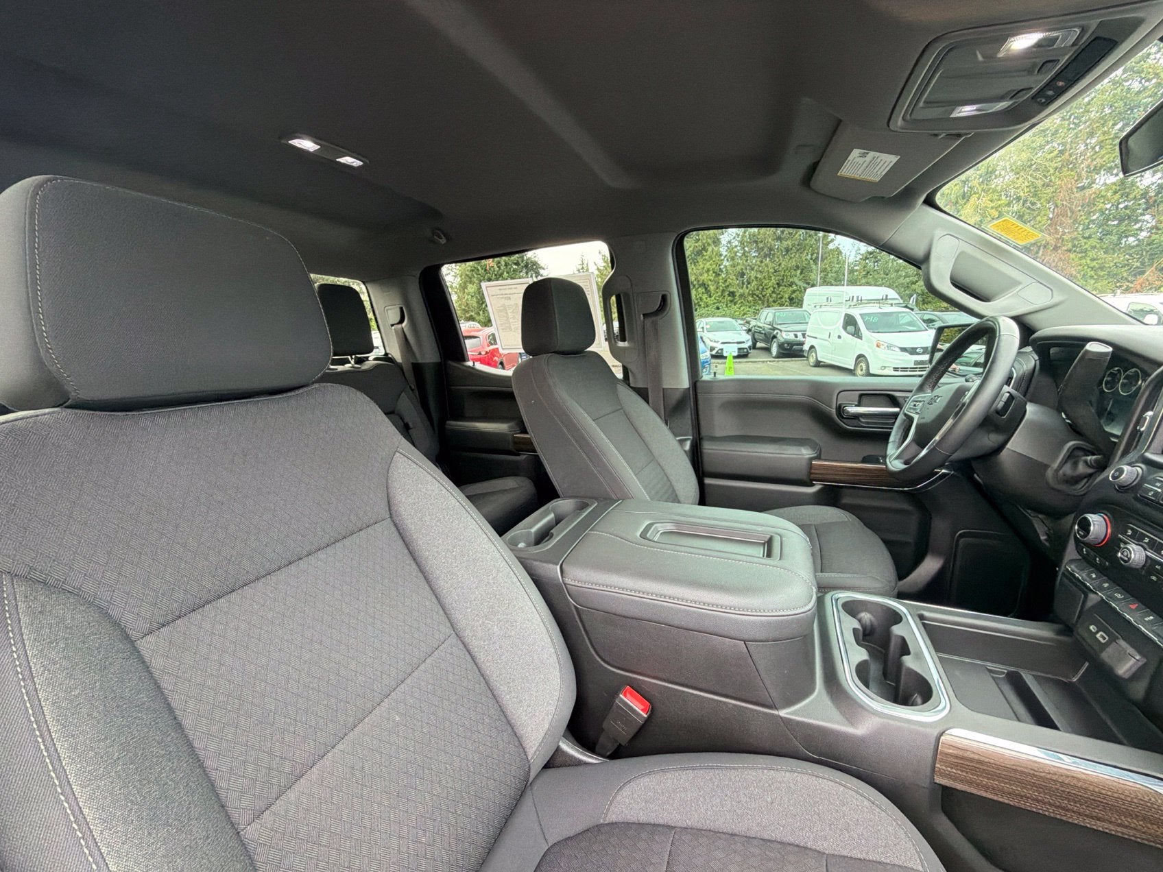 2022 Chevrolet Silverado 1500 Limited LT Trail Boss - Photo 20
