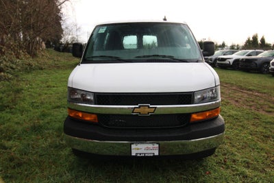 2025 Chevrolet Express Cargo 3500 WT