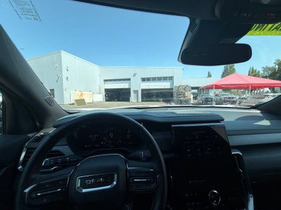 2025 GMC Acadia AT4