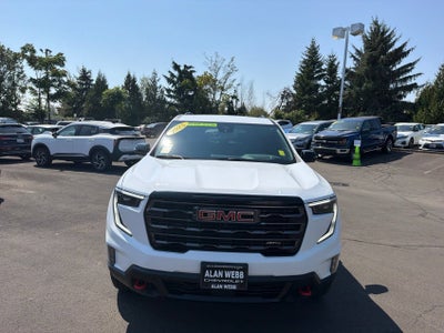 2025 GMC Acadia AT4