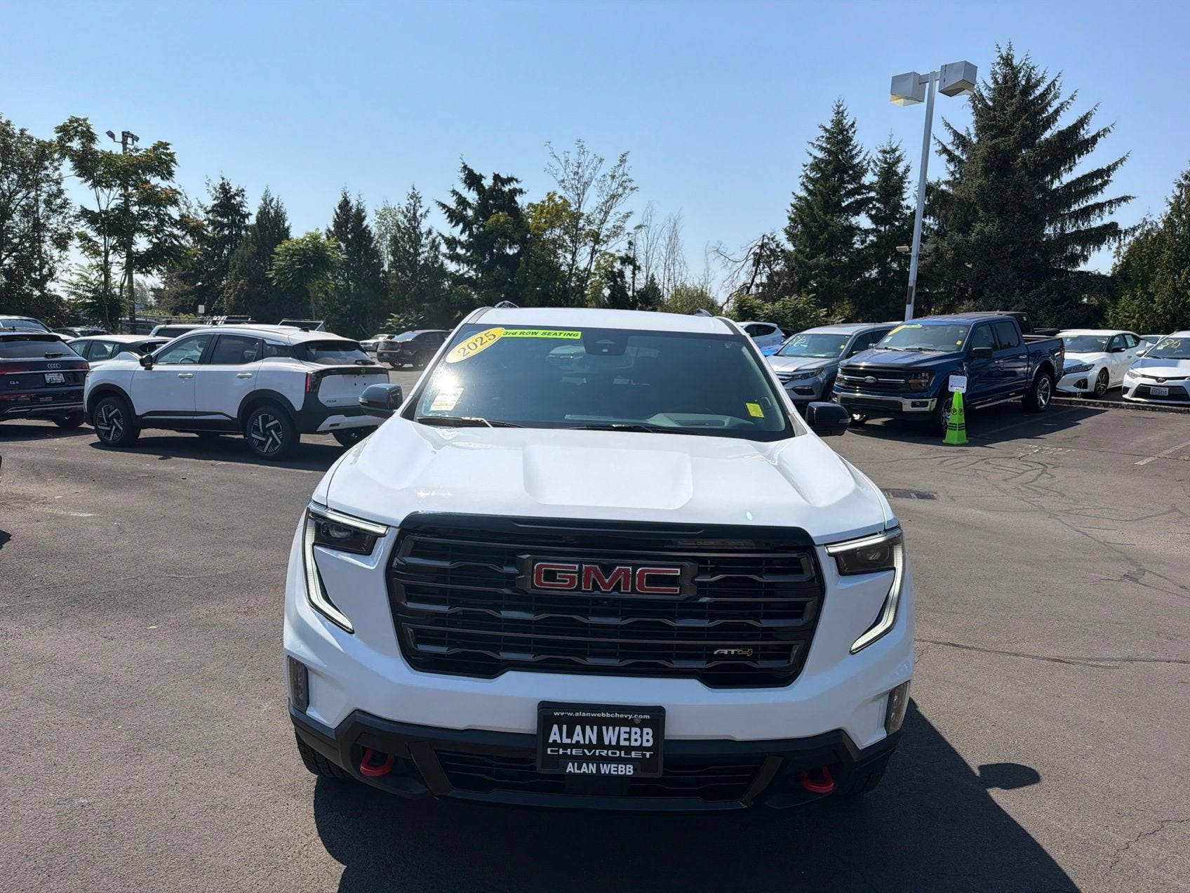 2025 GMC Acadia AT4