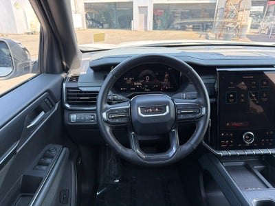 2025 GMC Acadia AT4