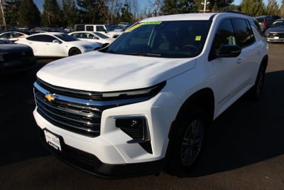 2024 Chevrolet Traverse LT