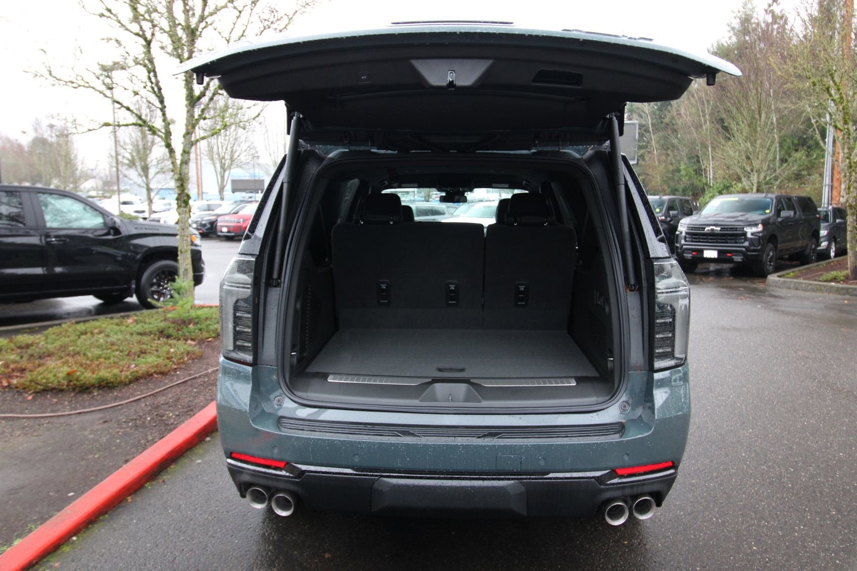 2026 Chevrolet Suburban RST