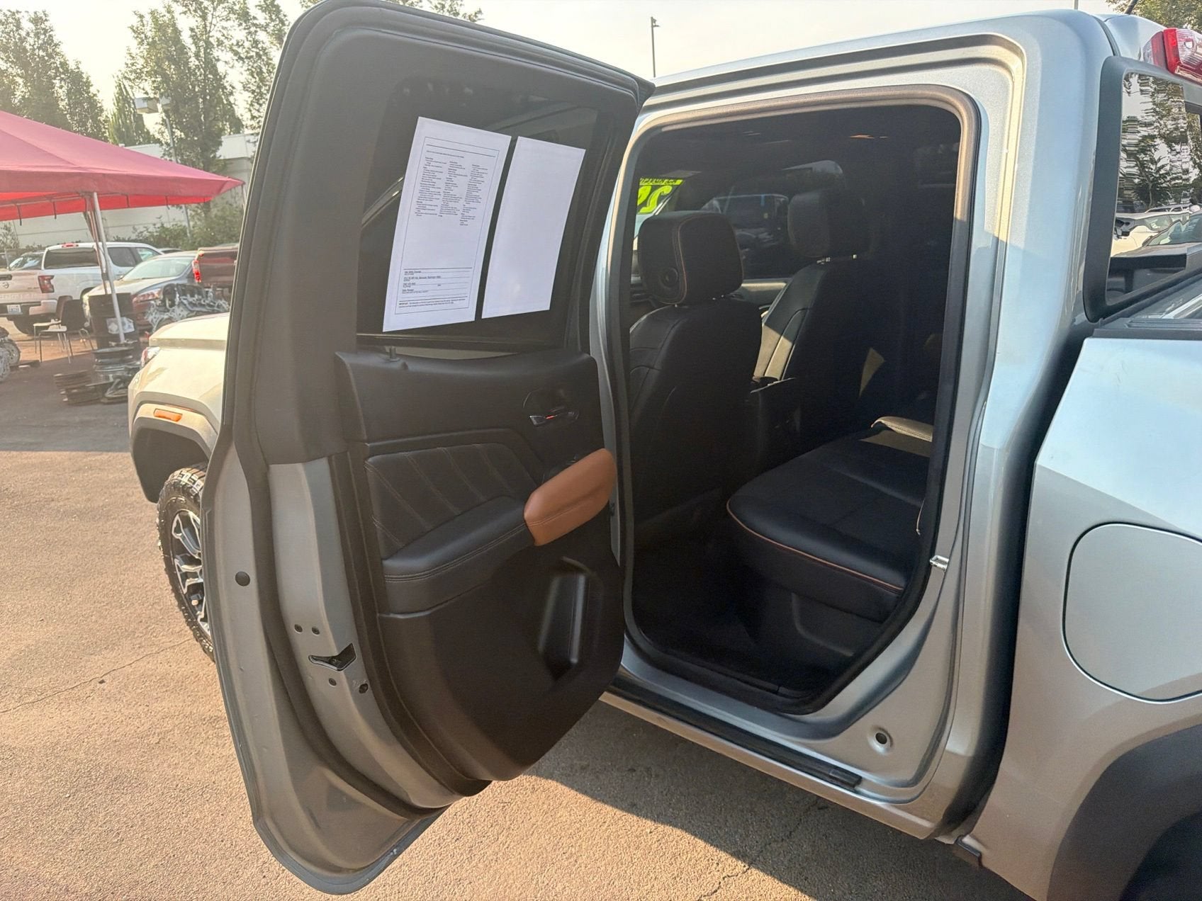 2024 GMC Canyon AT4