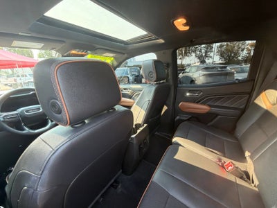 2024 GMC Canyon AT4