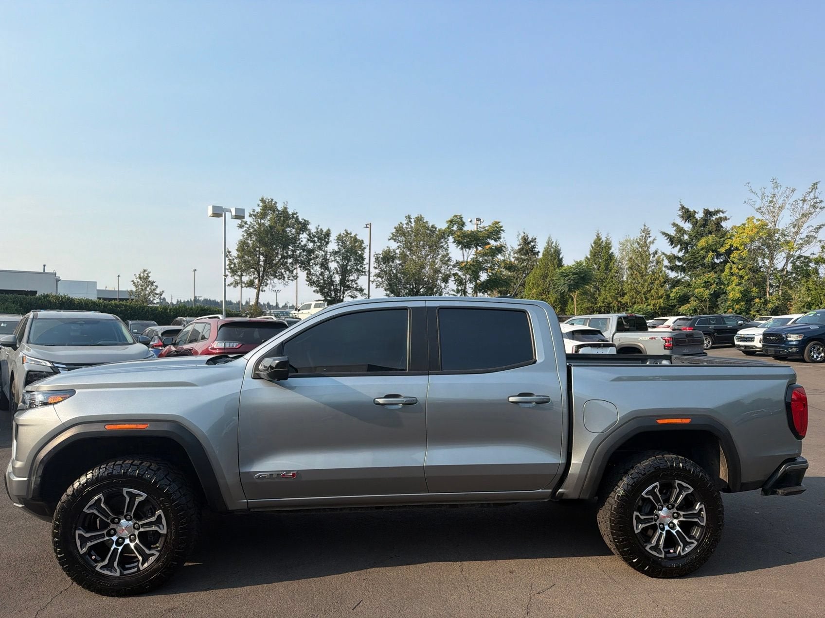 2024 GMC Canyon AT4