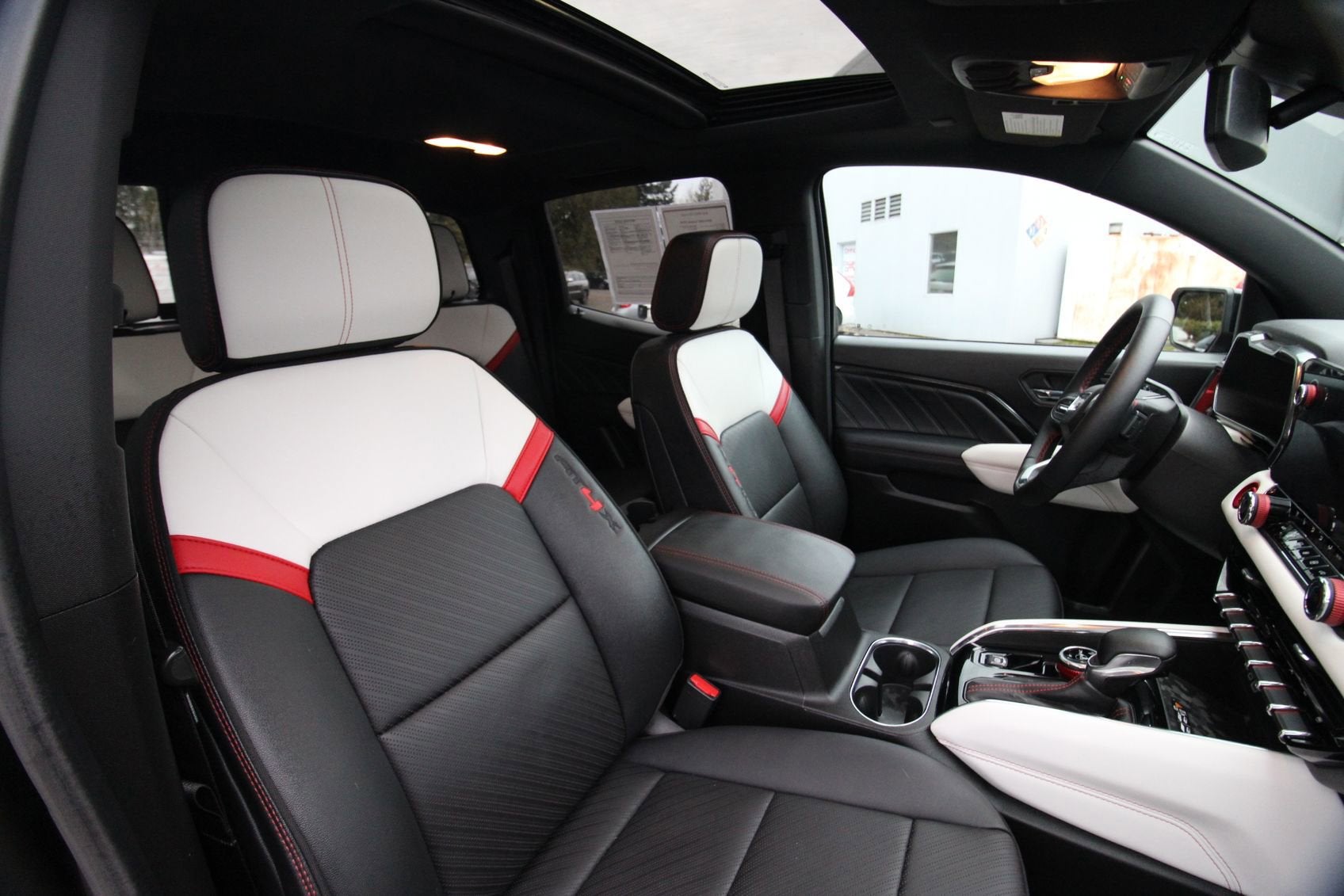 2024 GMC Canyon AT4X