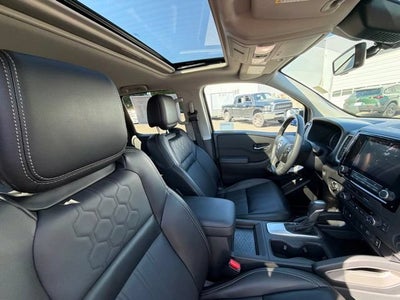 2024 Nissan Frontier SL