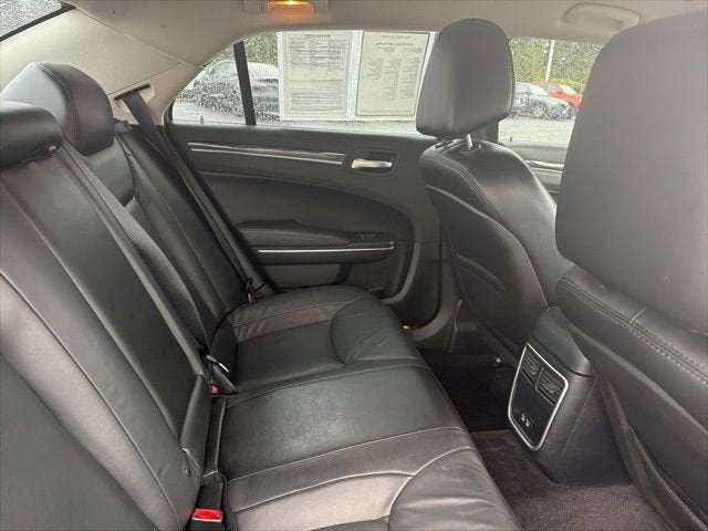 2018 Chrysler 300 Touring L