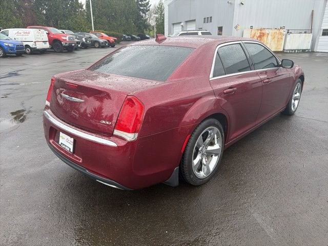 2018 Chrysler 300 Touring L