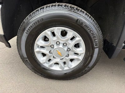 2025 Chevrolet Silverado 3500 HD LT