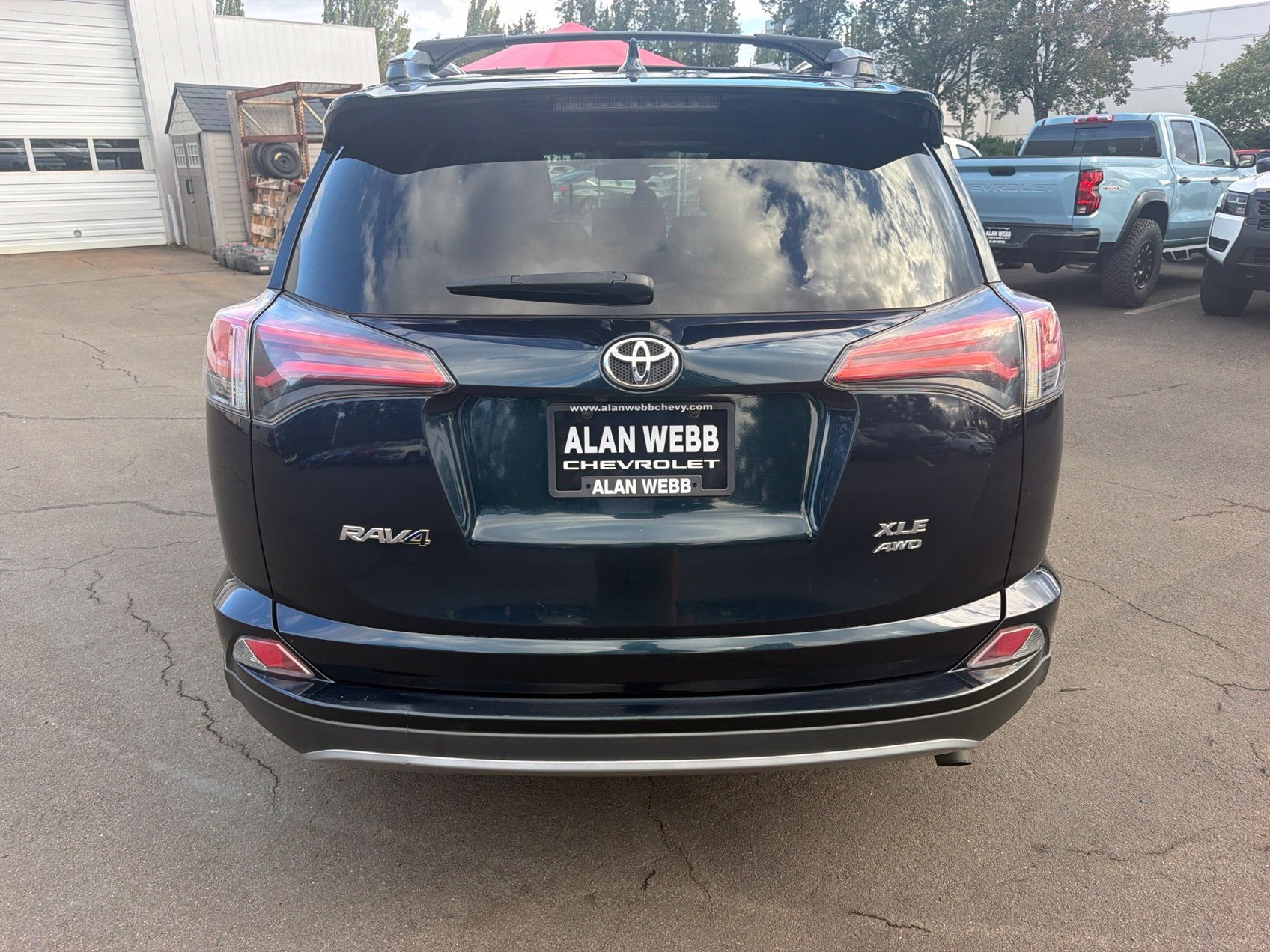 2017 Toyota RAV4 XLE