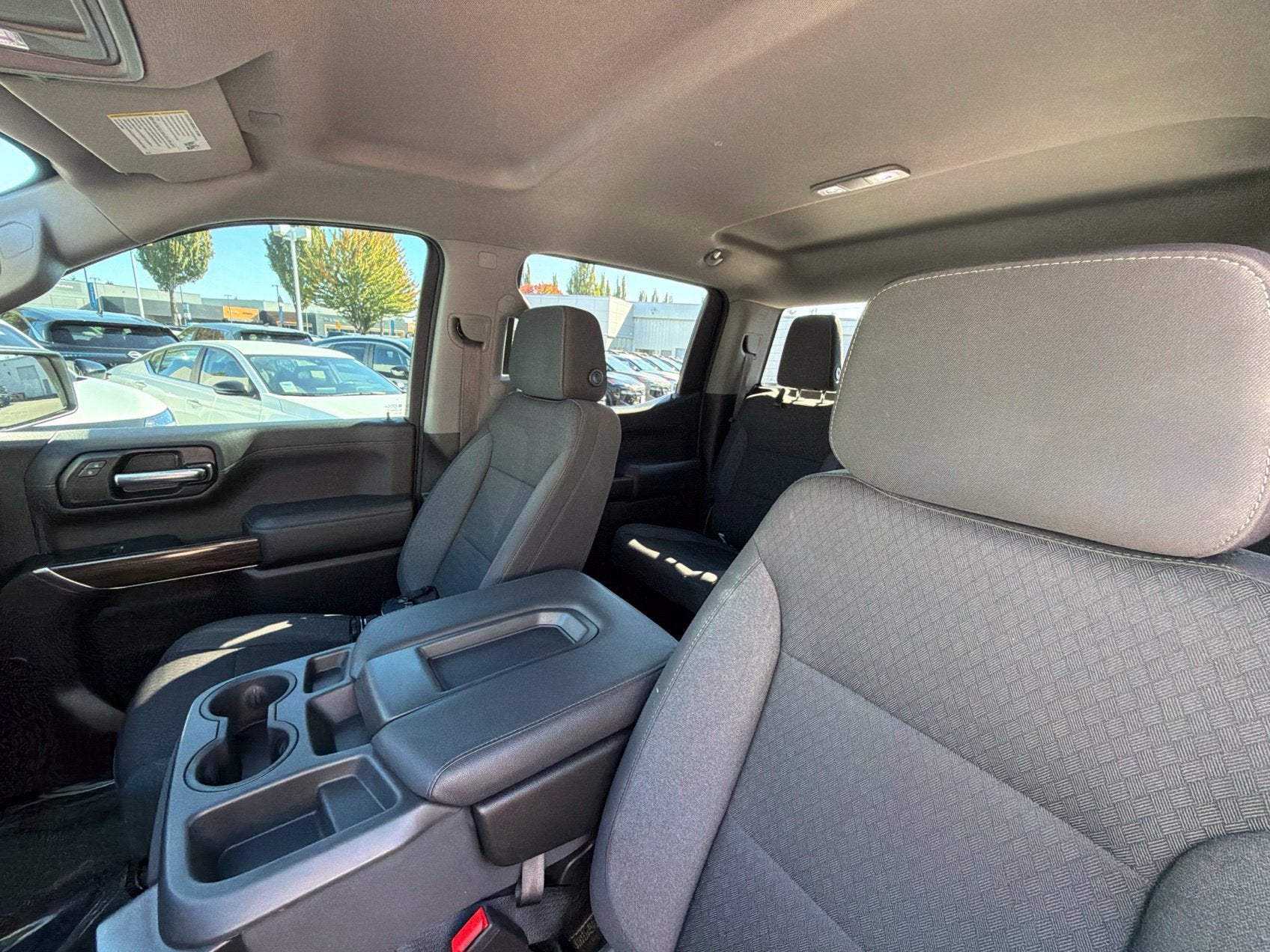 2021 Chevrolet Silverado 1500 LT - Photo 11