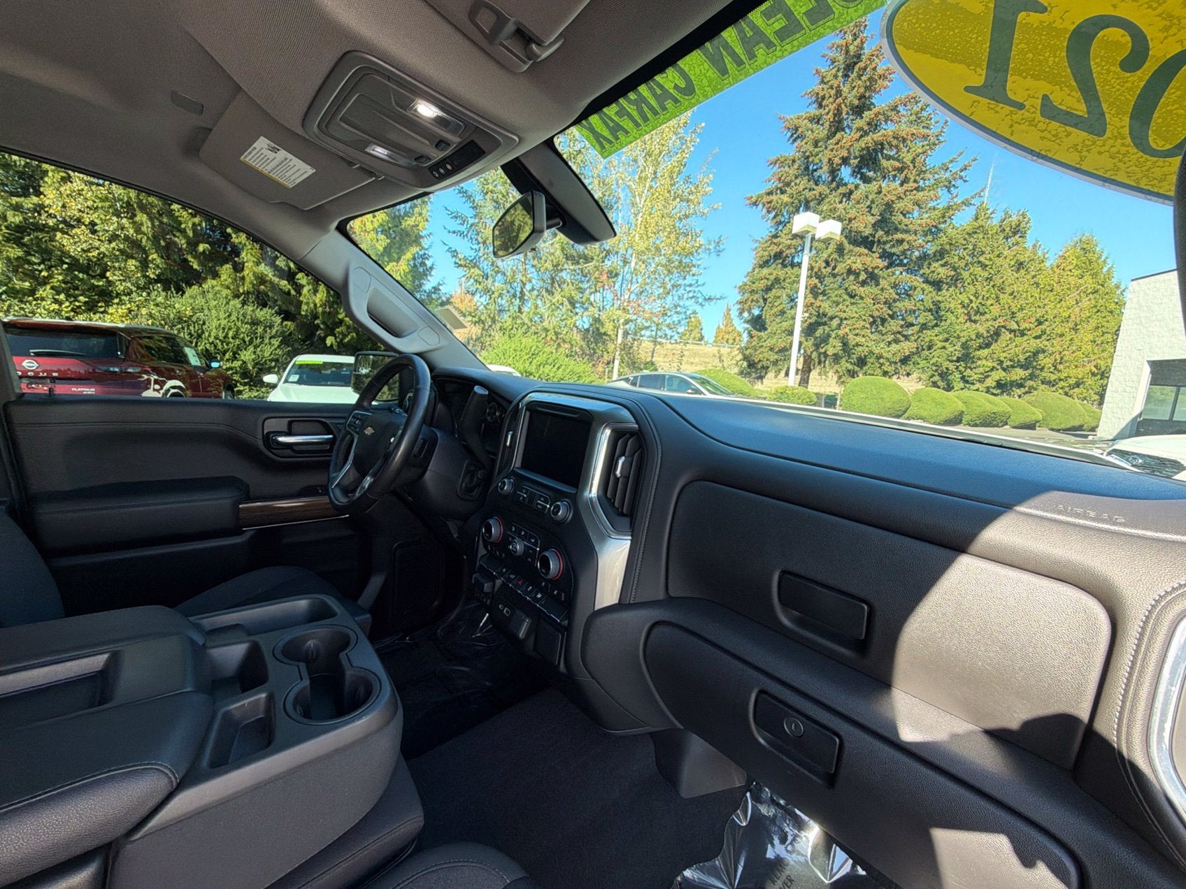 2021 Chevrolet Silverado 1500 LT - Photo 17
