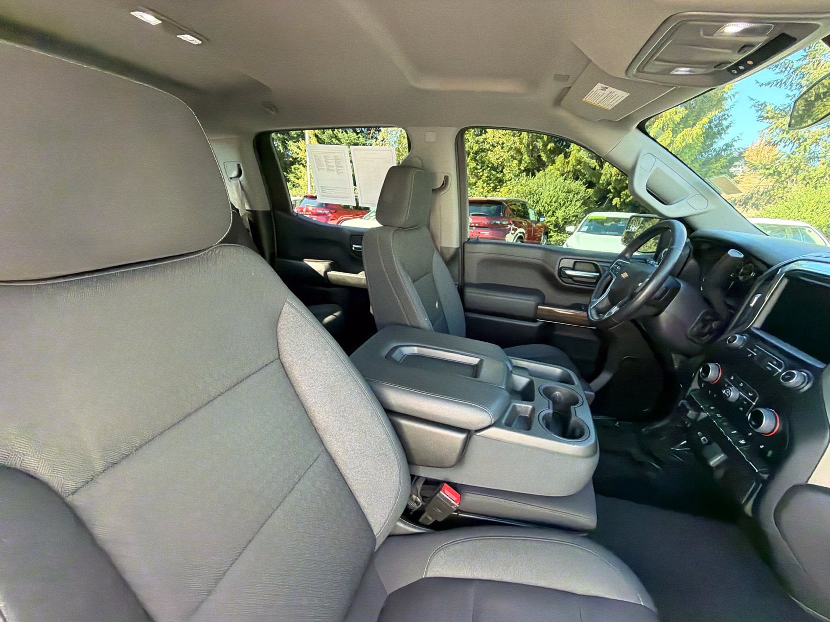 2021 Chevrolet Silverado 1500 LT - Photo 21