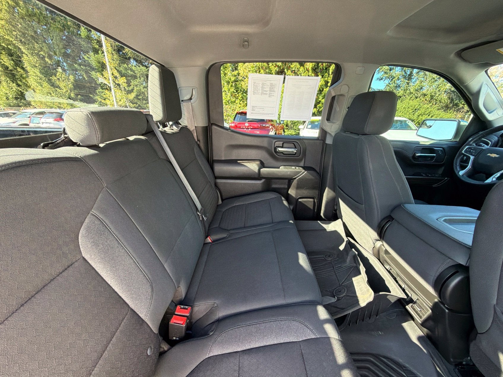 2021 Chevrolet Silverado 1500 LT - Photo 23